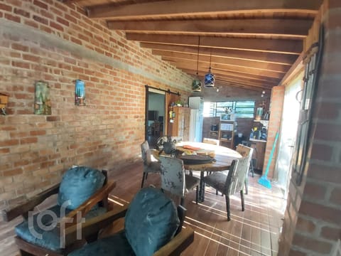 Image 13 - 239663